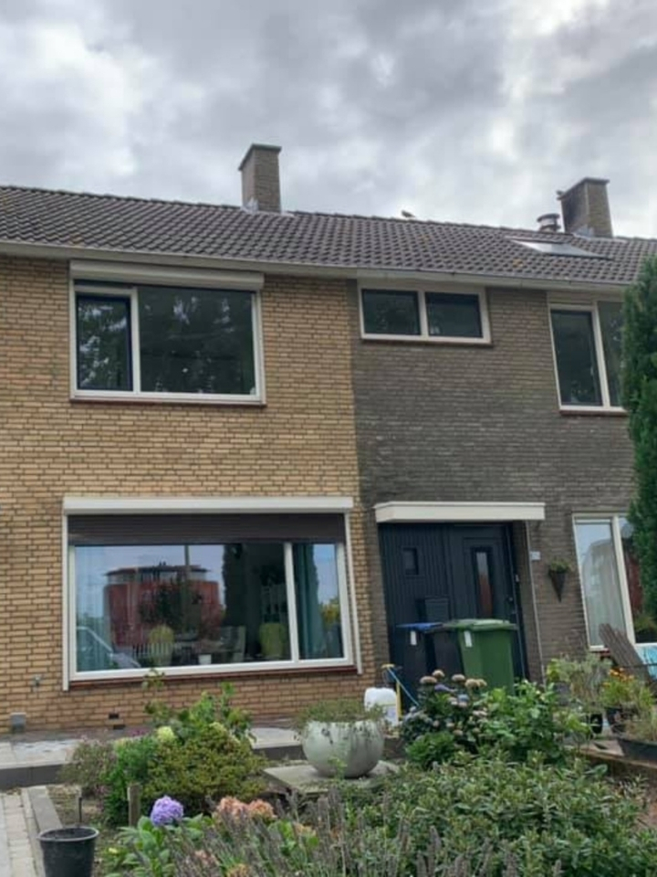 Gevel zandstralen resultaat